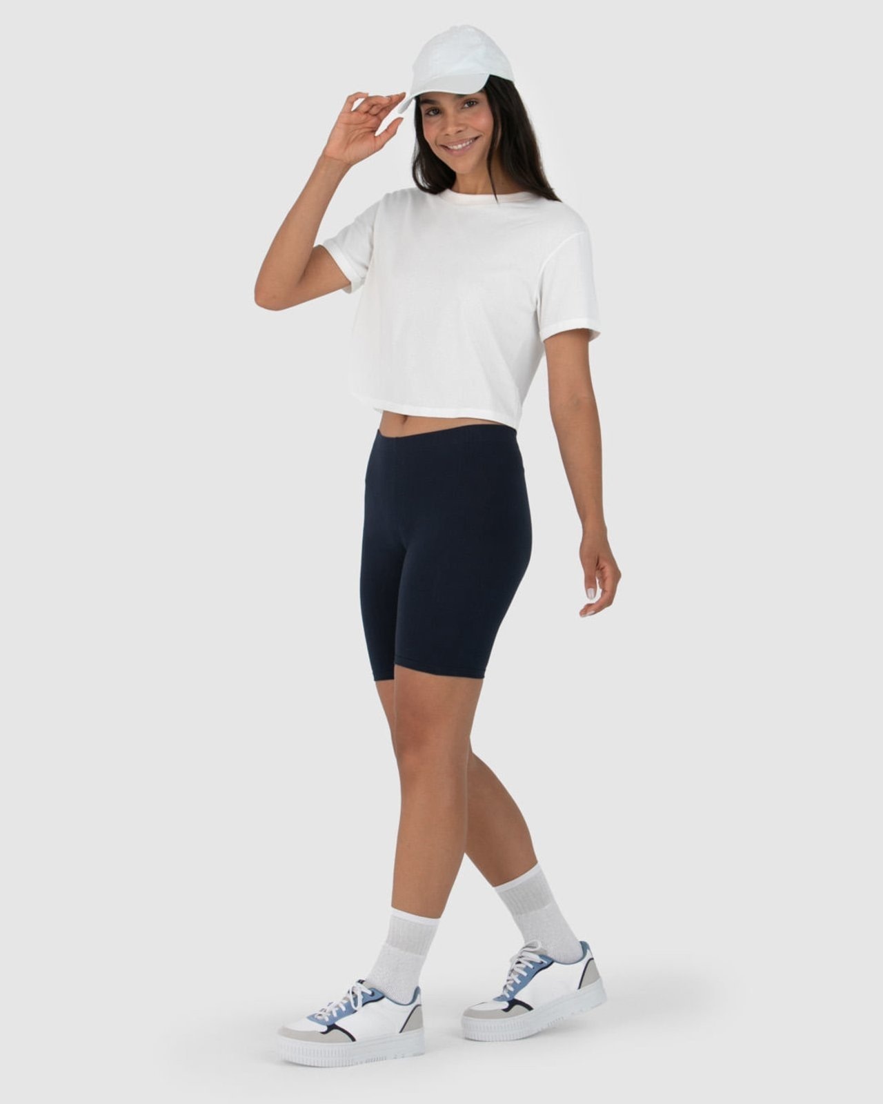 Imagem principal Bermuda Básica Feminina Slim Em Cotton Escuro Malwee azul