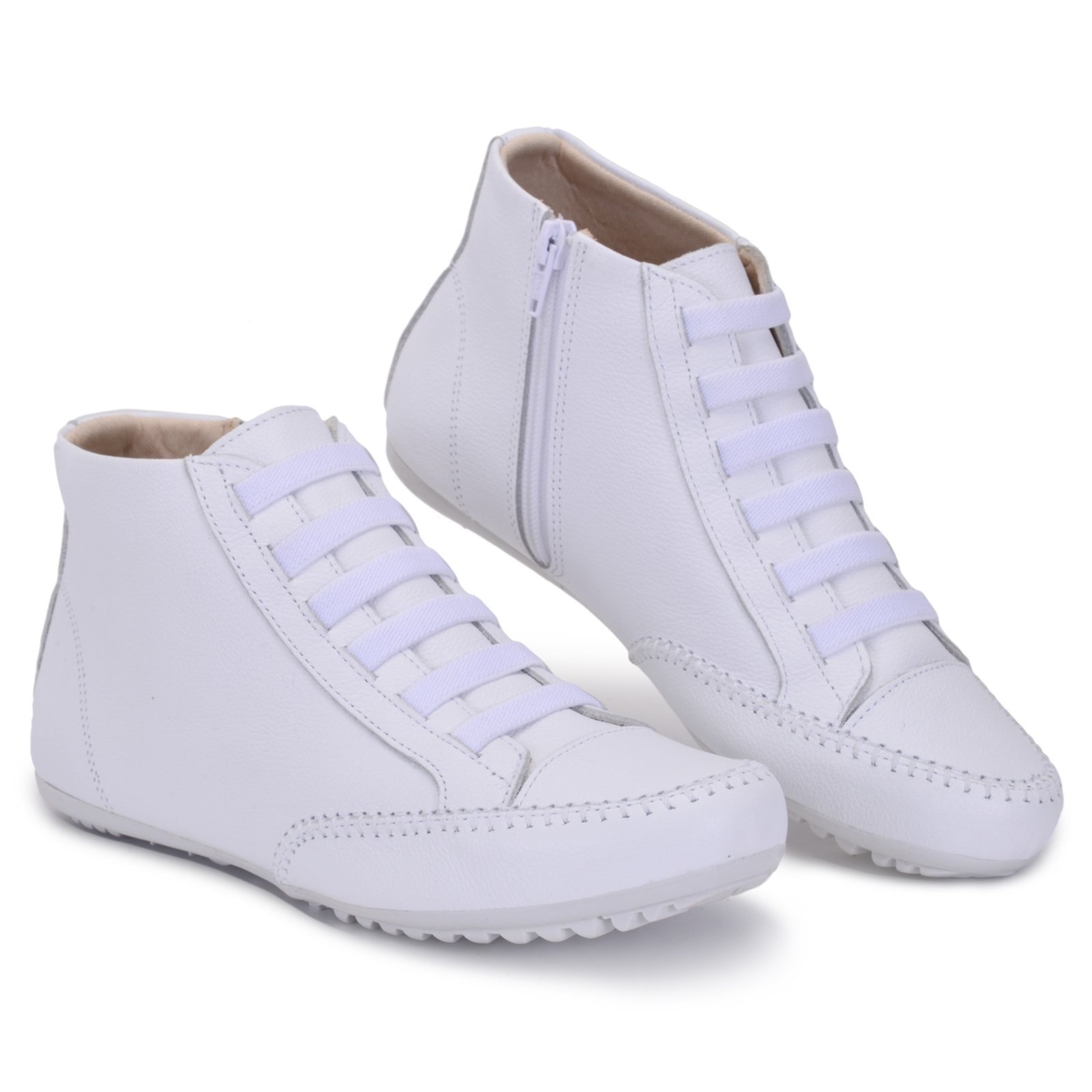 Imagem principal Bota Feminina de Couro Cano Curto Branca ROMEU E JULIETA SHOES branco
