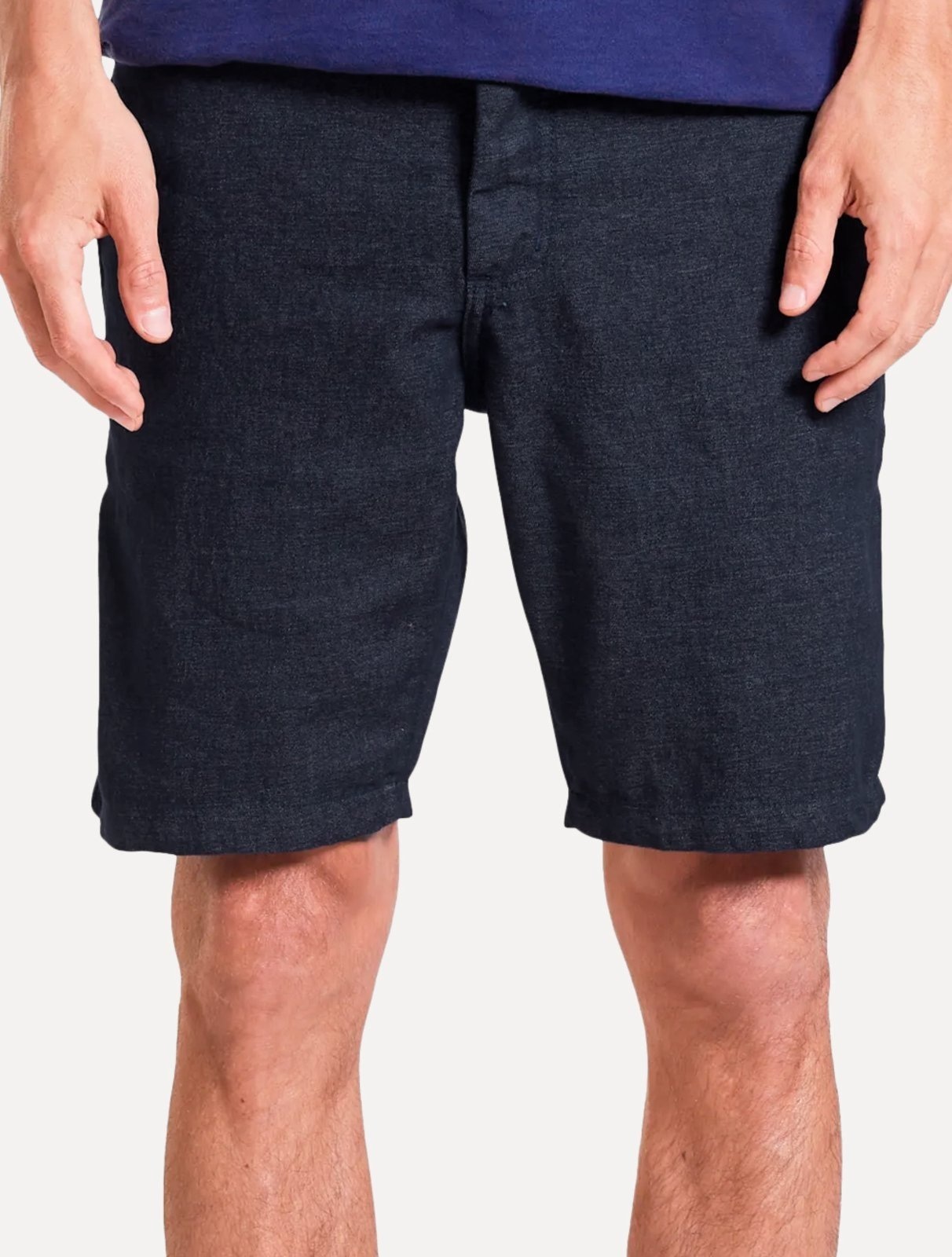 Imagem principal Bermuda Reserva Masculina Slim Casual Tito Marinho Mescla Reserva azul marinho