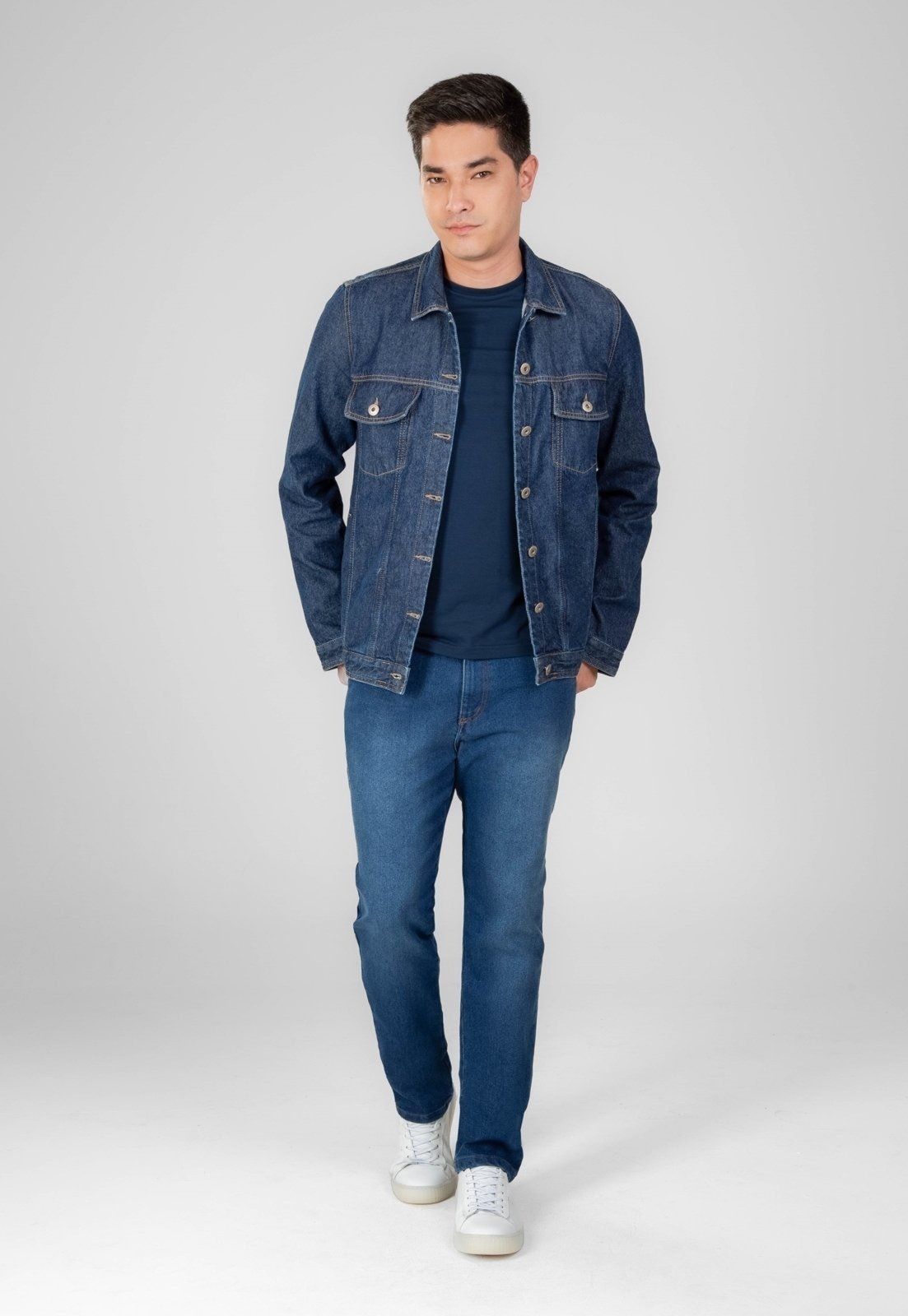 Imagem principal Jaqueta Jeans Traymon Stonada Com Bolsos Blue Black Traymon azul marinho blue