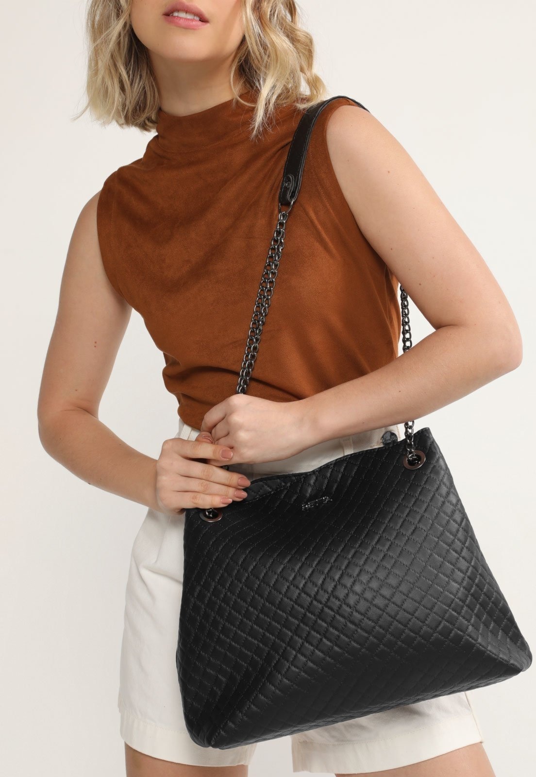 Imagem principal Bolsa Retta Saco matelassê corrente Preta Retta Shoes preto