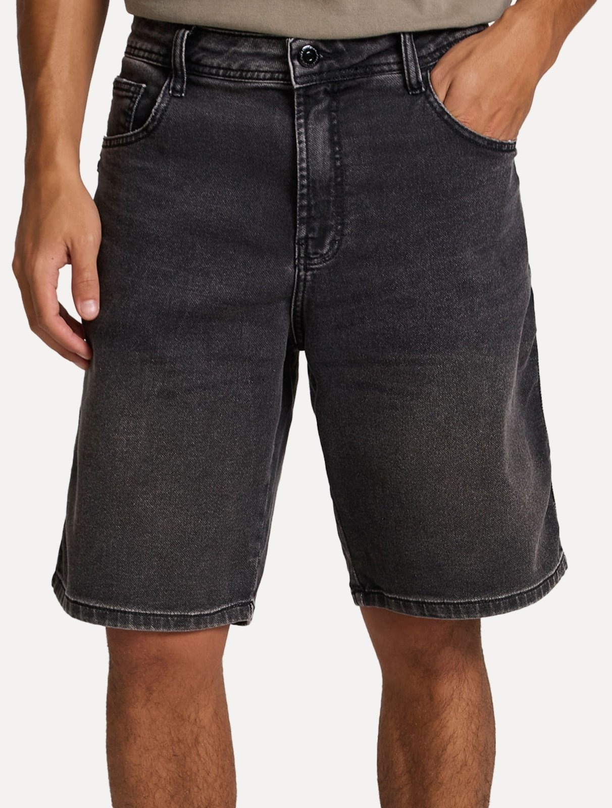 Imagem principal Bermuda John John Jeans Masculina Regular Cerrillos Preta John John preto