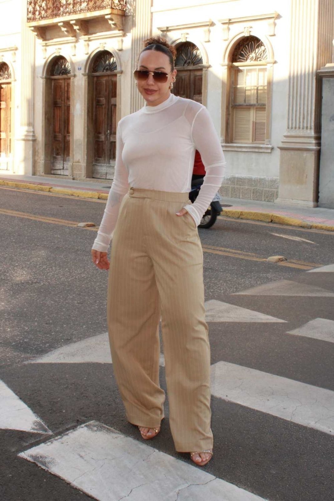 Imagem principal Calça Vanibele Risca de Giz Vanibele nude