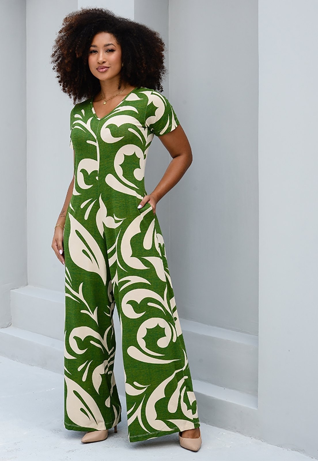 Imagem principal Macacão Pantalona C Bolsos B’Bonnie Esther Estampa Verde Escuro BBonnie estampado/verde verde