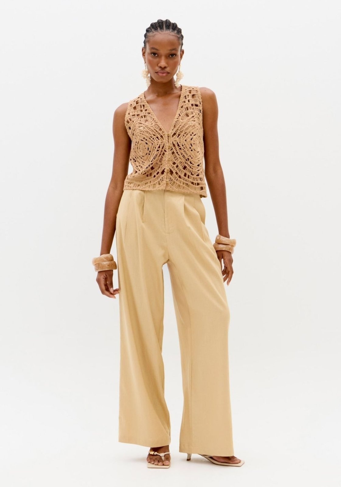 Imagem principal Calça Reta Cintura Alta Com Linho Lança Perfume bege