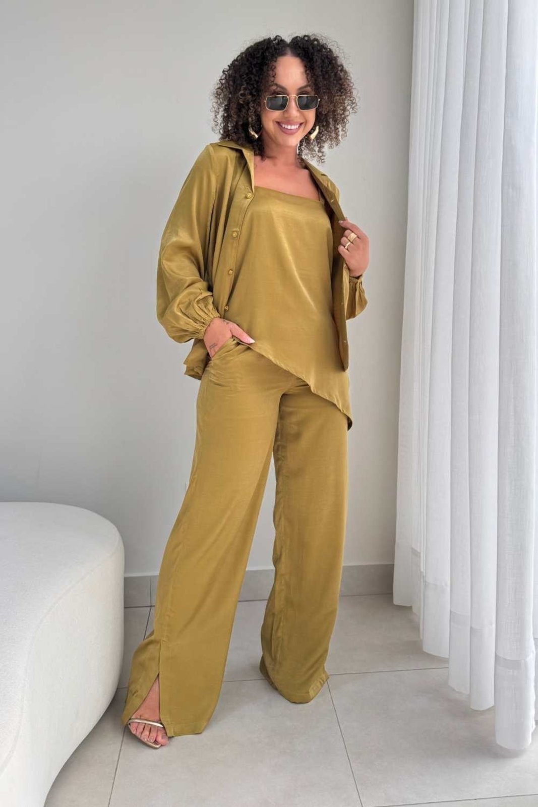 Imagem principal Calça Vanibele Acetinada Oliva Vanibele amarelo