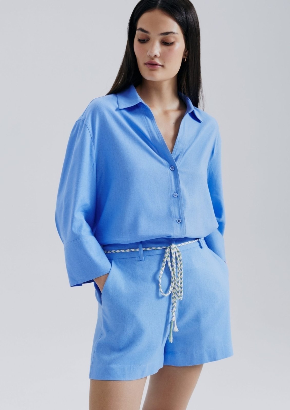 Imagem principal Shorts Feminino Alfaiataria Com Linho Hering bege