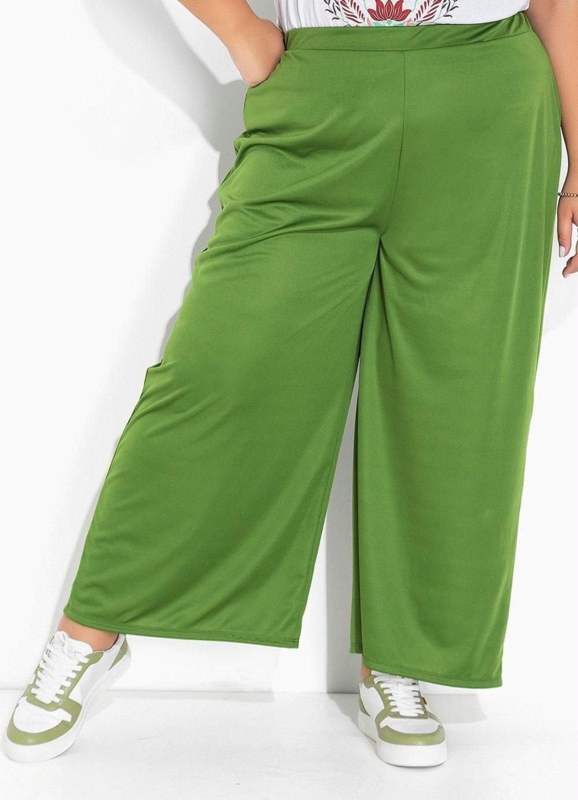 Imagem principal Calça Wide Leg Com Elástico Plus Size Marguerite verde