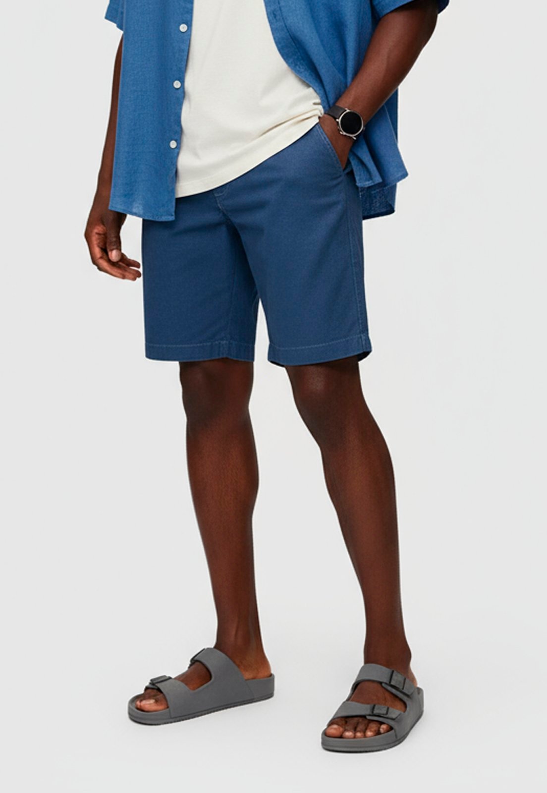 Imagem principal Bermuda Masculina Sarja Chino Casual Confortável Algodão Petróleo Macaw azul/azul marinho azul