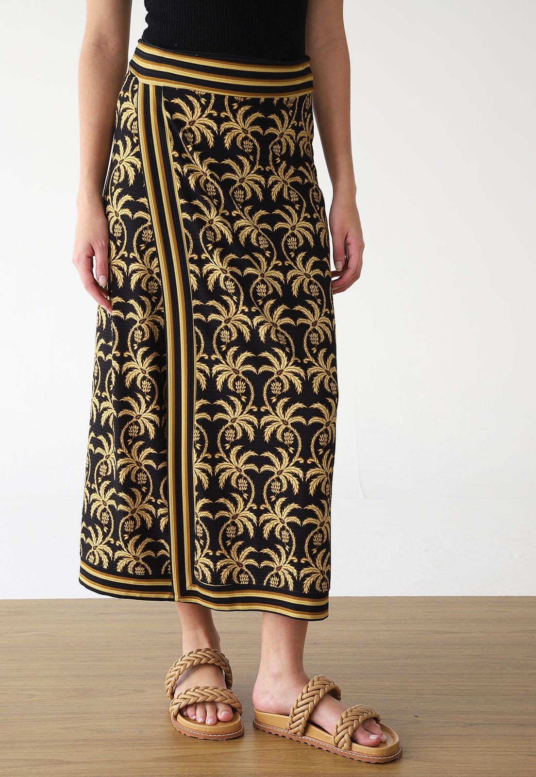 Imagem principal Saia Canelada FARM Midi Trancoso Preta FARM preto