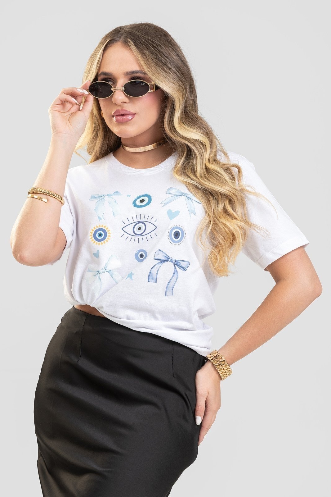 Imagem principal Camiseta Feminina Cianitas Branca Estampa Olho Grego e Laços Cianitas branco