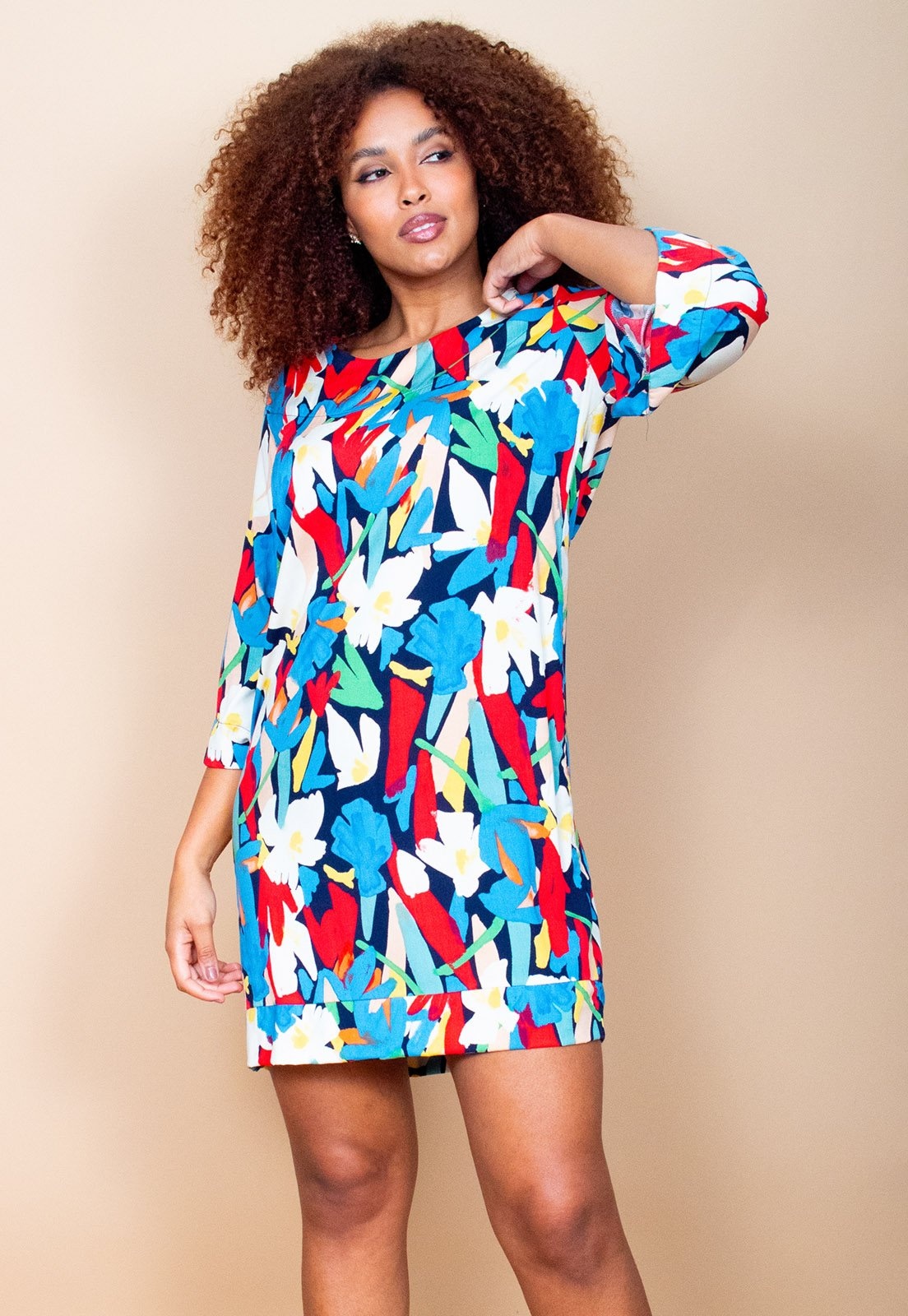 Imagem principal Vestido Curto Cabanafree Balli Manga Ampla Estampa Floresce Cabanafree azul/estampado/verde/vermelho