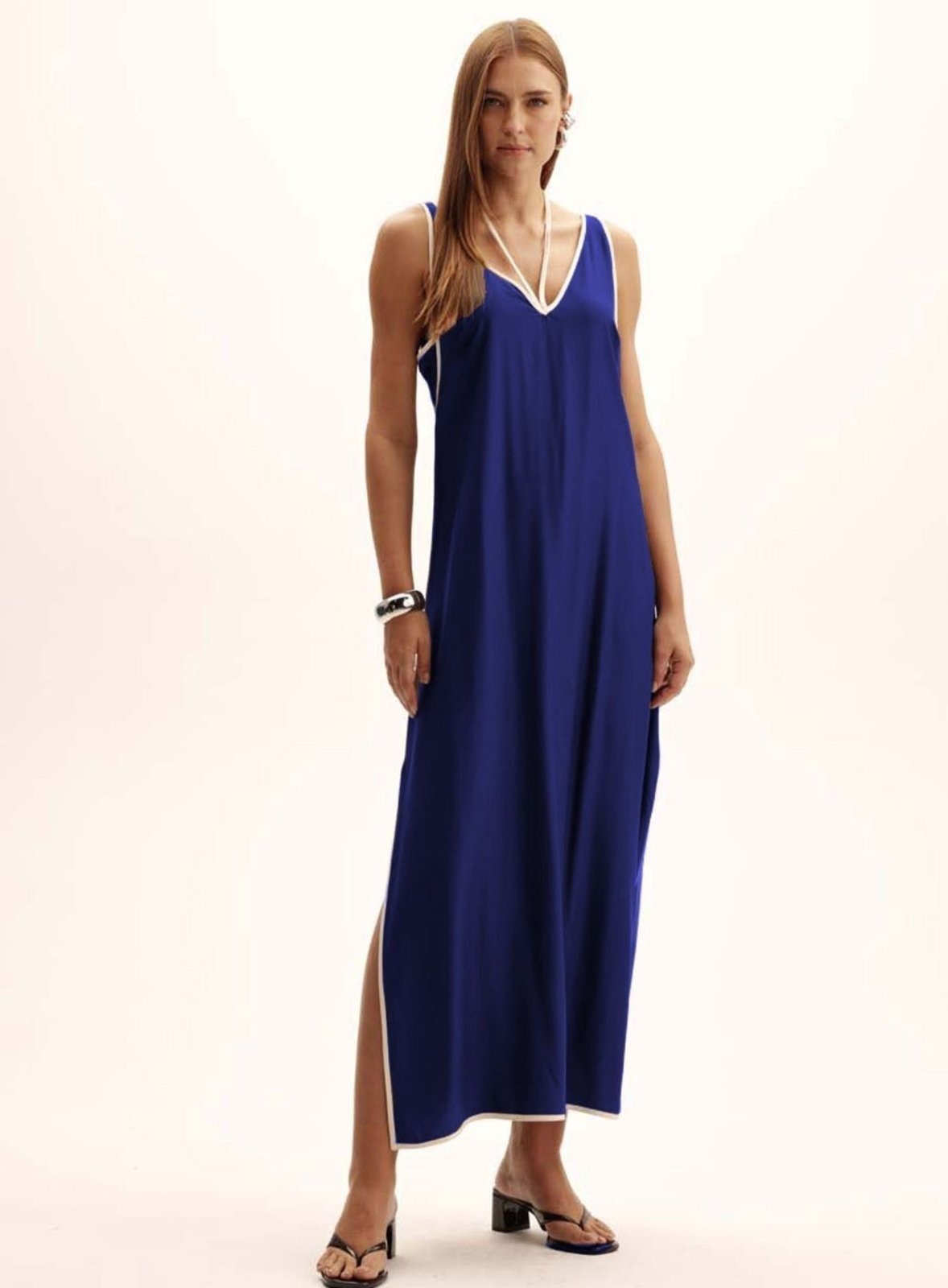 Imagem principal Vestido Comfort Longo com Alças Largas e Finas Triton Triton azul