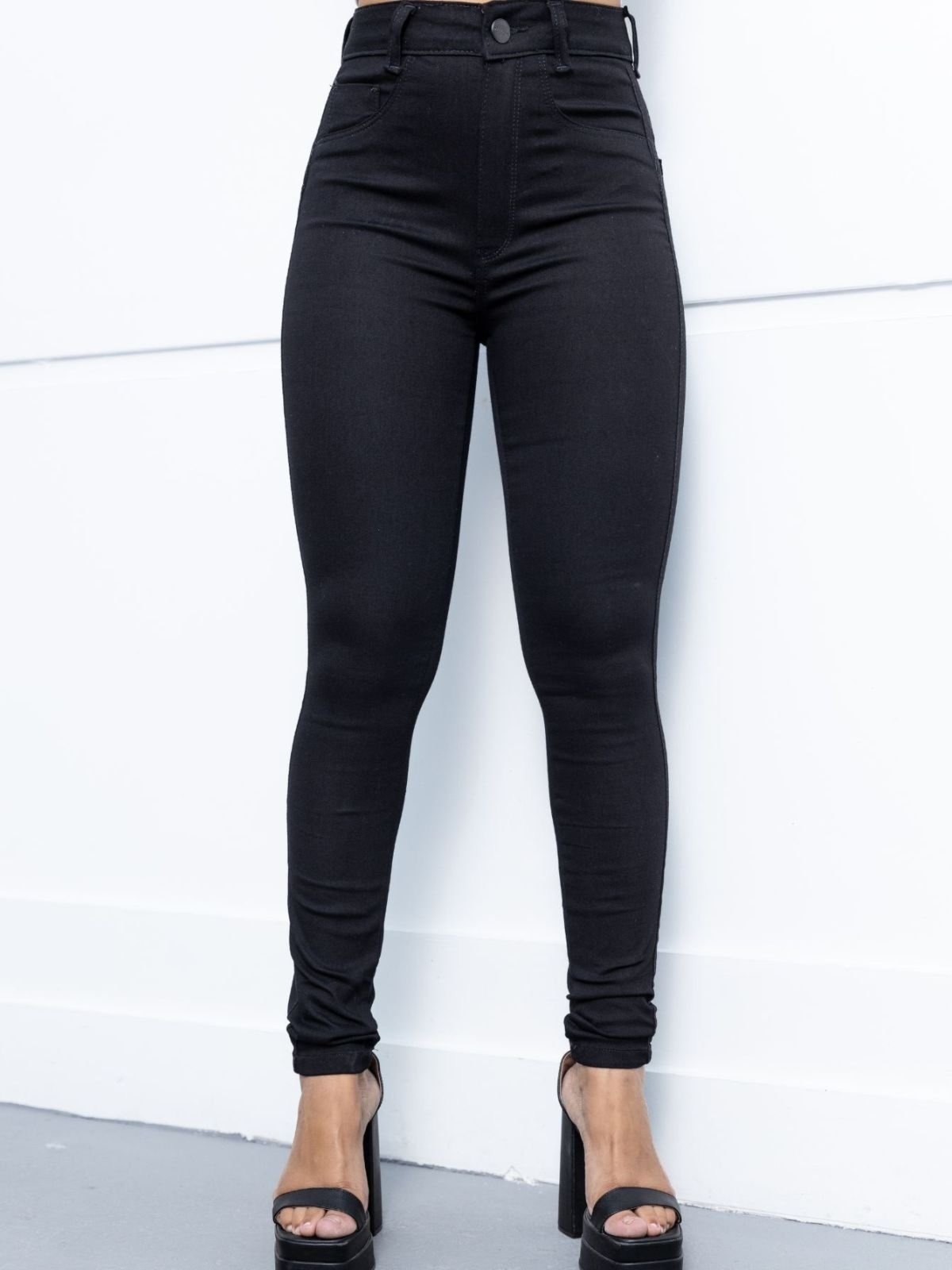 Imagem principal Calça Jeans Skinny Feminina Dra Maia Preta Dra Maia preto