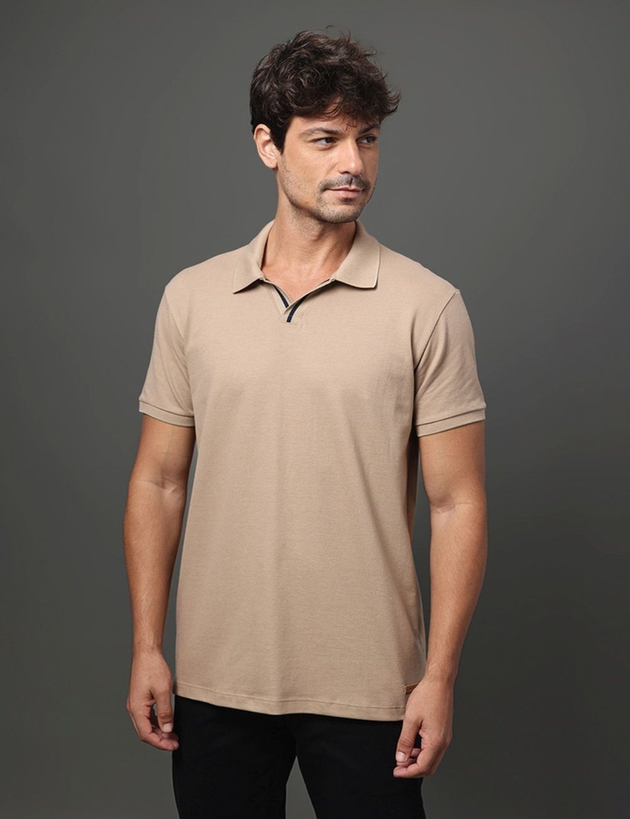 Imagem principal Polo Masculina Listras Calvin Klein Jeans - Caqui Medio Calvin Klein Jeans cáqui caqui