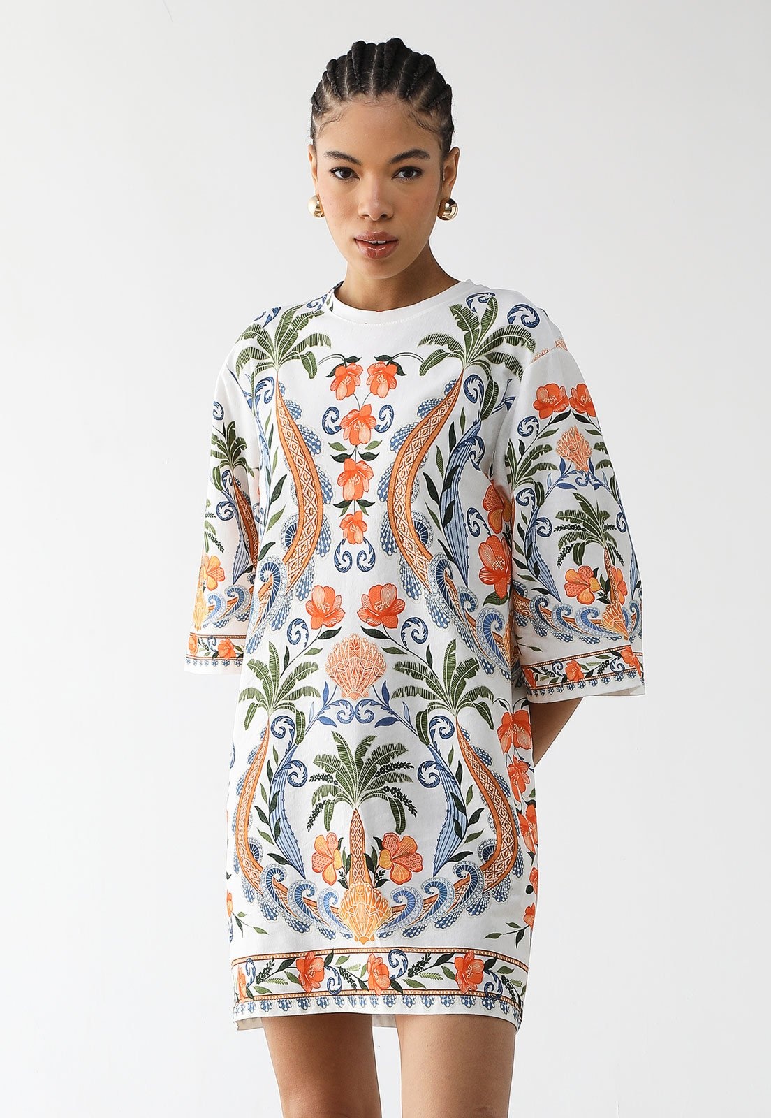 Imagem principal Vestido Feminino FARM Estampado Floral Branco e Laranja e Azul e Verde FARM branco azul