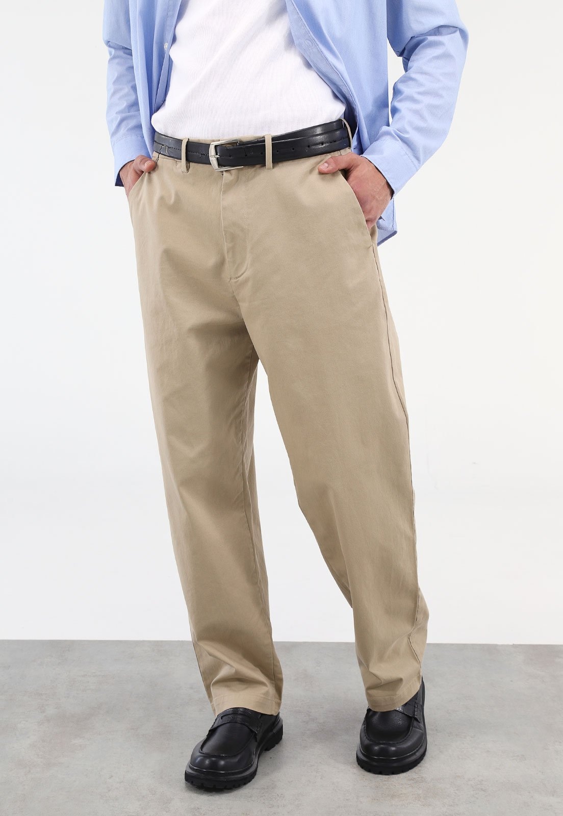 Imagem principal Calça Sarja GAP Reta Lisa GAP bege