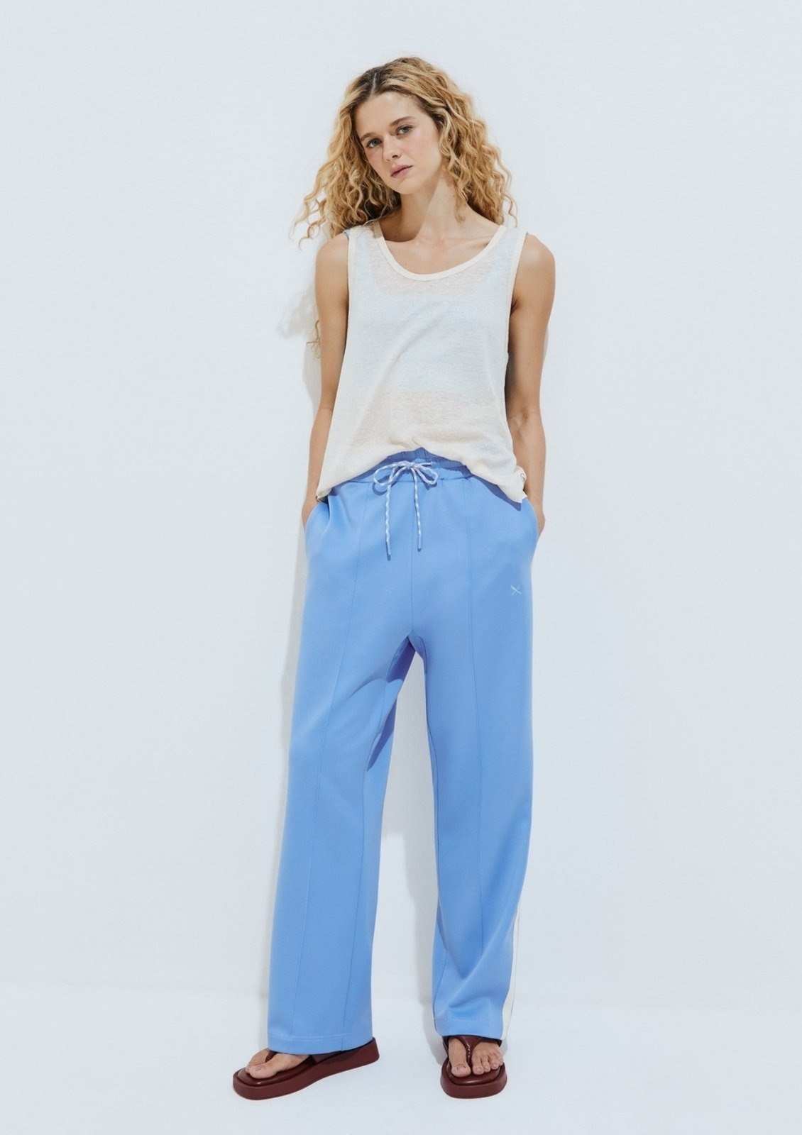 Imagem principal Calça Feminina 1990 Cintura Alta Com Faixa Hering azul