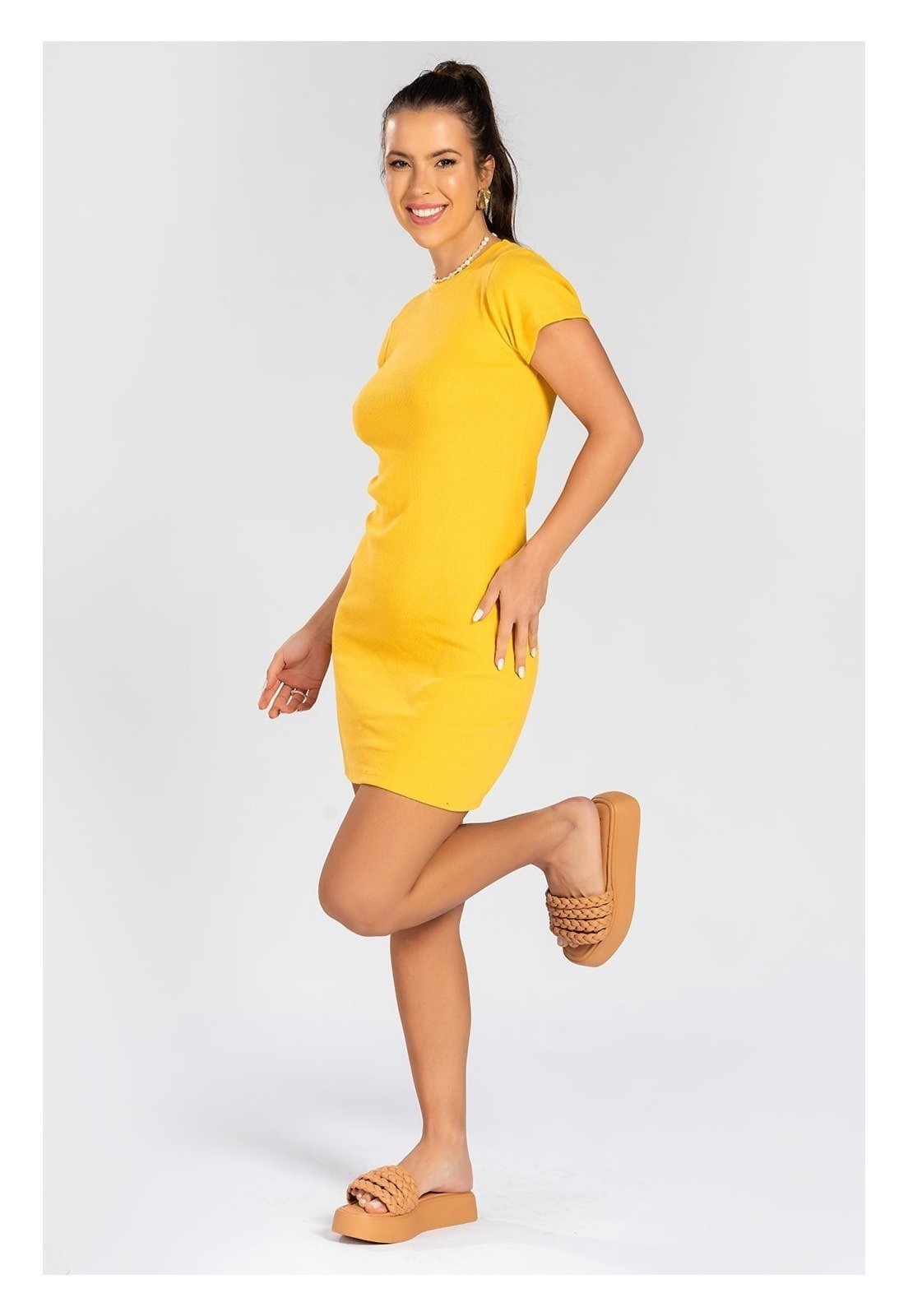 Imagem principal Vestido em Ribana com Manga Mostarda Meu Jeans amarelo