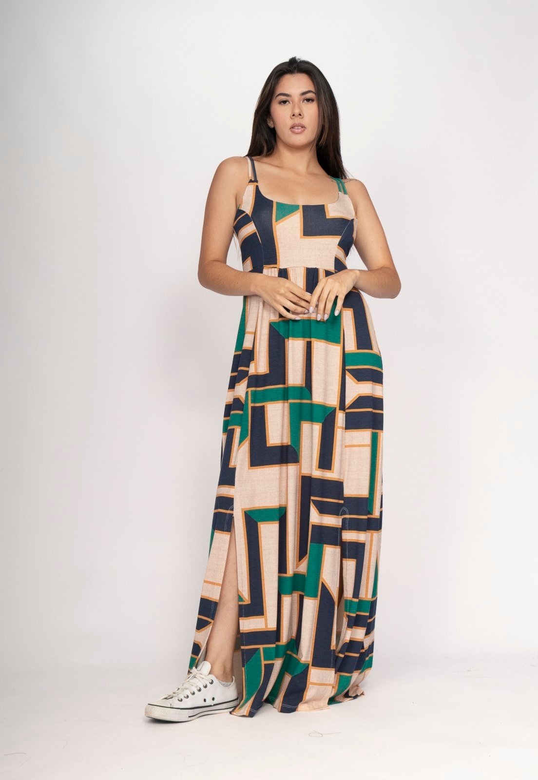 Imagem principal Vestido CabanaFree Longo Jambo Malha Aberturas Aberturas Estampa Chapada de Areia Cabanafree estampado