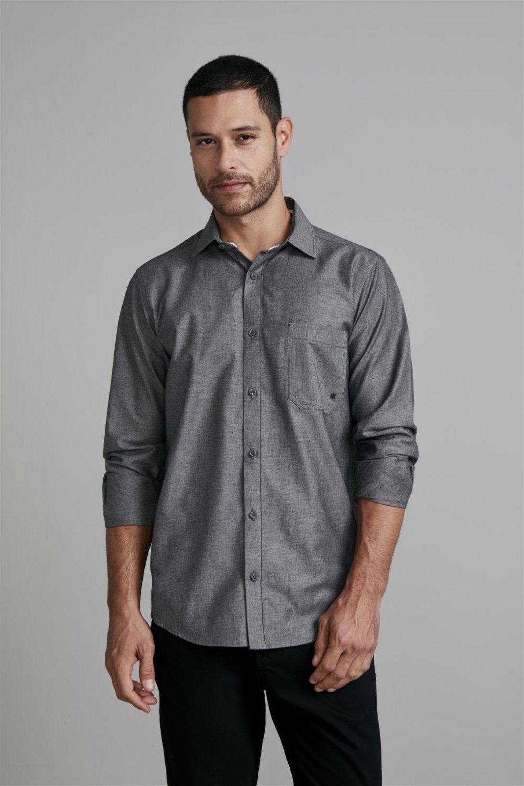 Imagem principal HIGHSTIL Camisa com Bolso Lisa Comfort Chumbo HIGHSTIL cinza