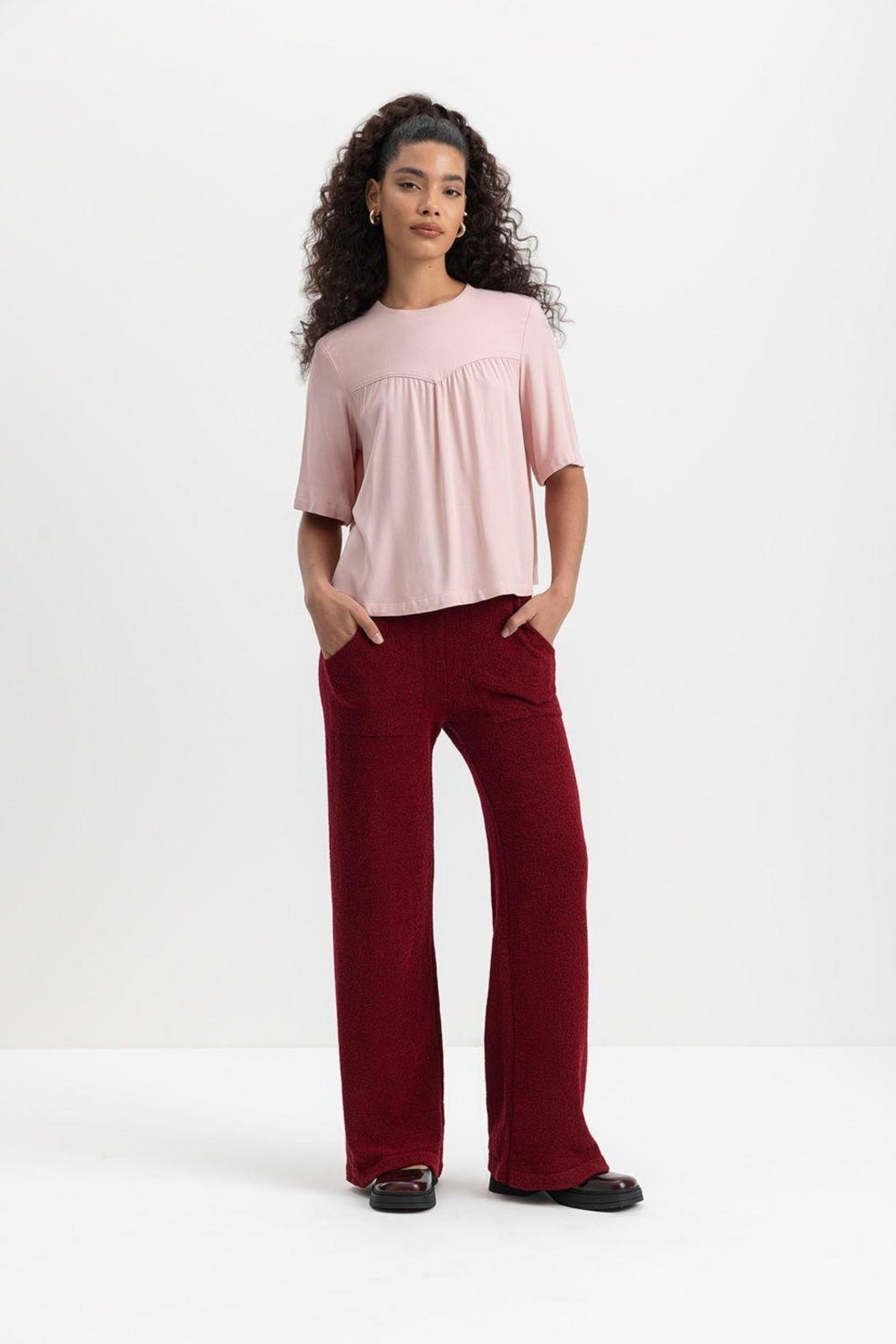 Imagem principal Calça Feminina Em Tricot Essendi Bordo Essendi bordô
