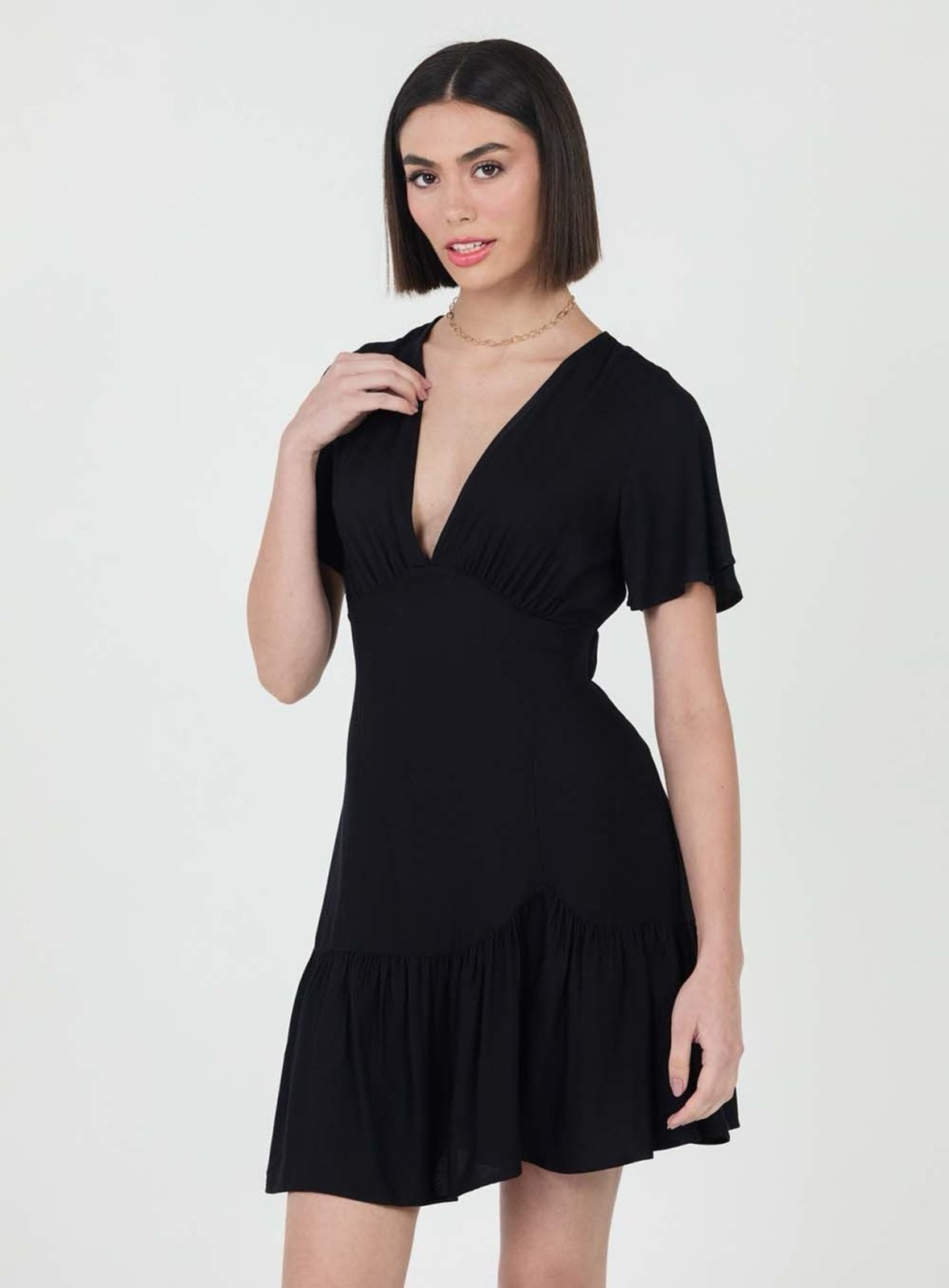 Imagem principal Vestido Comfort com Decote em V Colcci CLC Colcci CLC preto