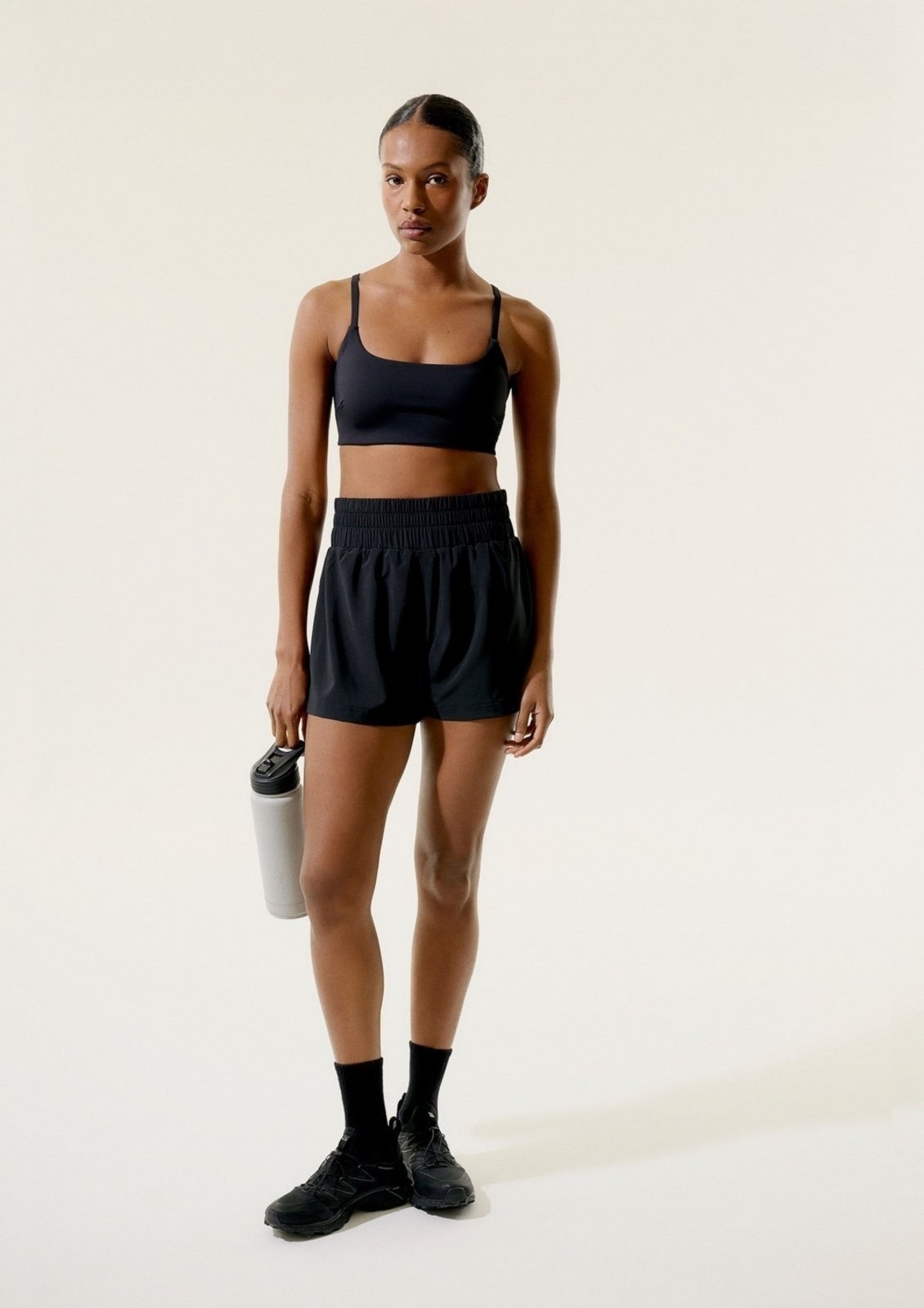 Imagem principal Shorts Esportivo Feminino Runner Easy Care Hering preto