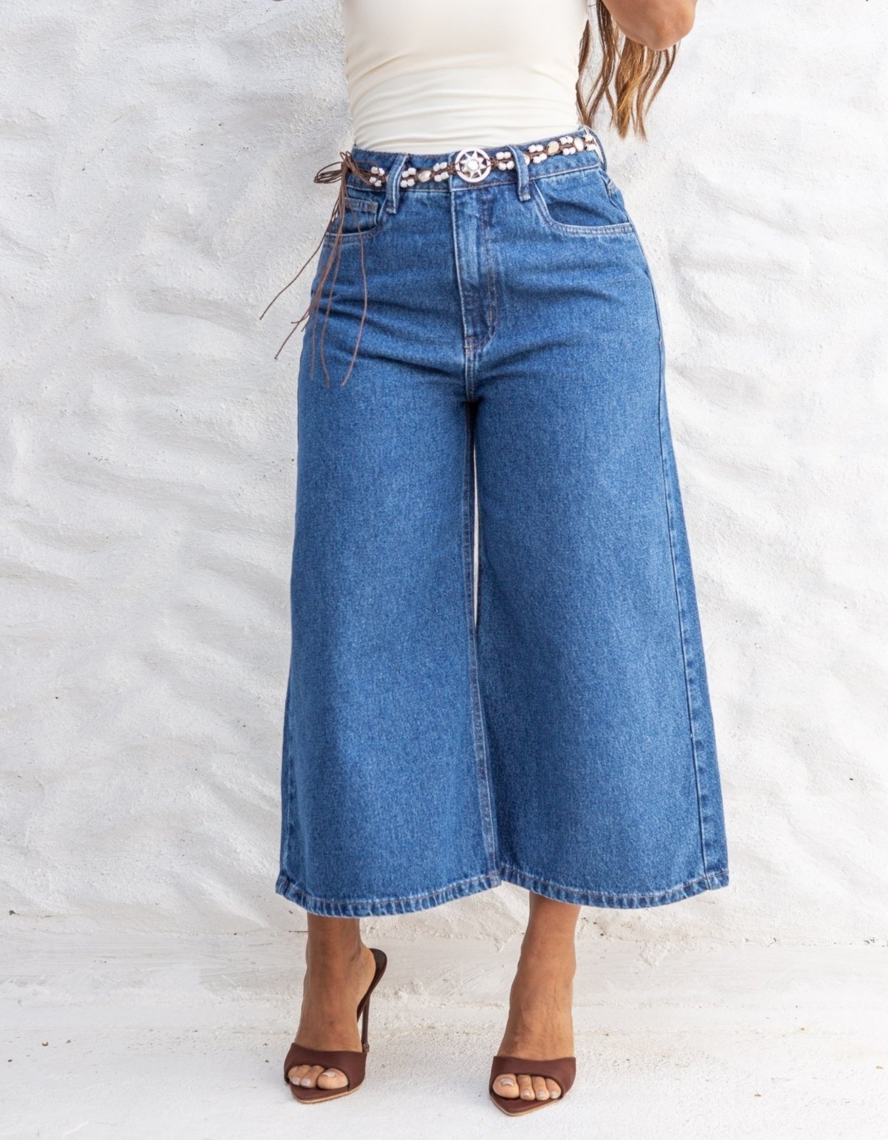 Imagem principal Calça Feminina Pantacourt Pantalona Cintura Alta Bolso Razon Jeans jeans