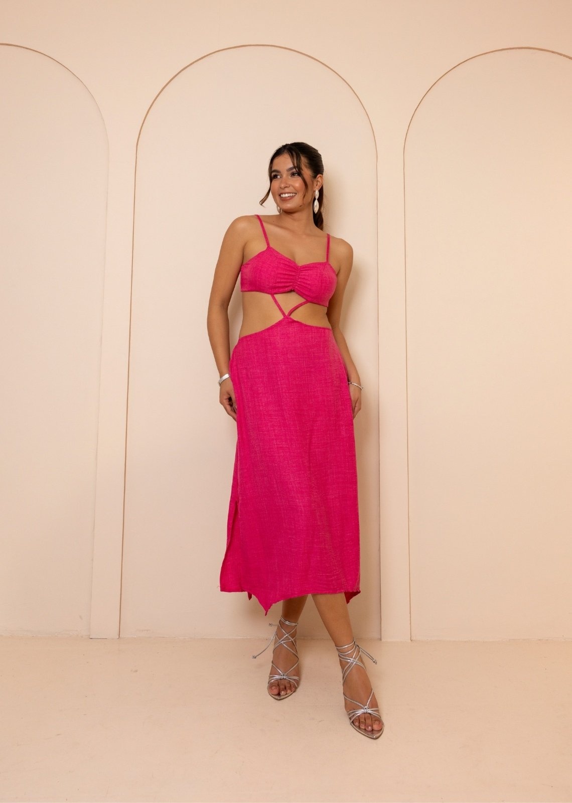 Imagem principal Vestido Abertura Laço Amanda Pink Cia do Vestido rosa pink