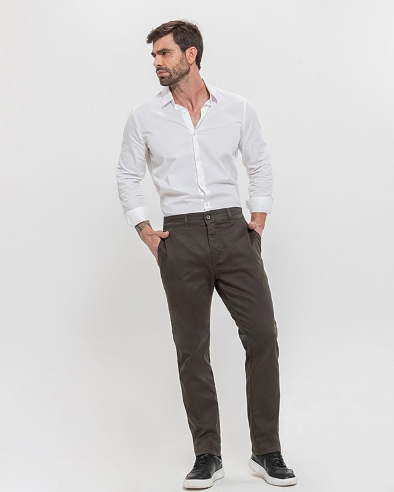 Imagem principal Calça Sarja Masculina - Sport Fino - Black Jeans - Verde Militar Black Jeans verde militar black