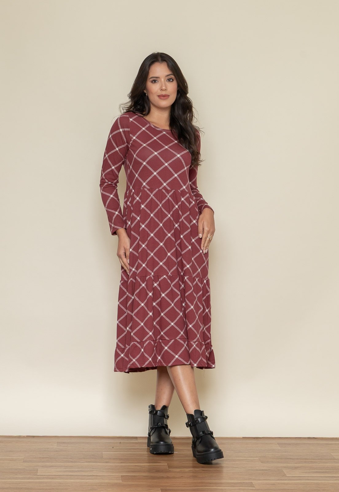 Imagem principal Vestido Aura Núbia Manga Longa Xadrez Aura vinho