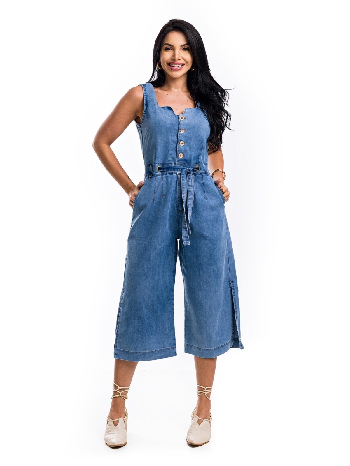 Imagem principal Macacão Restrito Jeans Pantacourt Acinturado Restrito Jeans azul