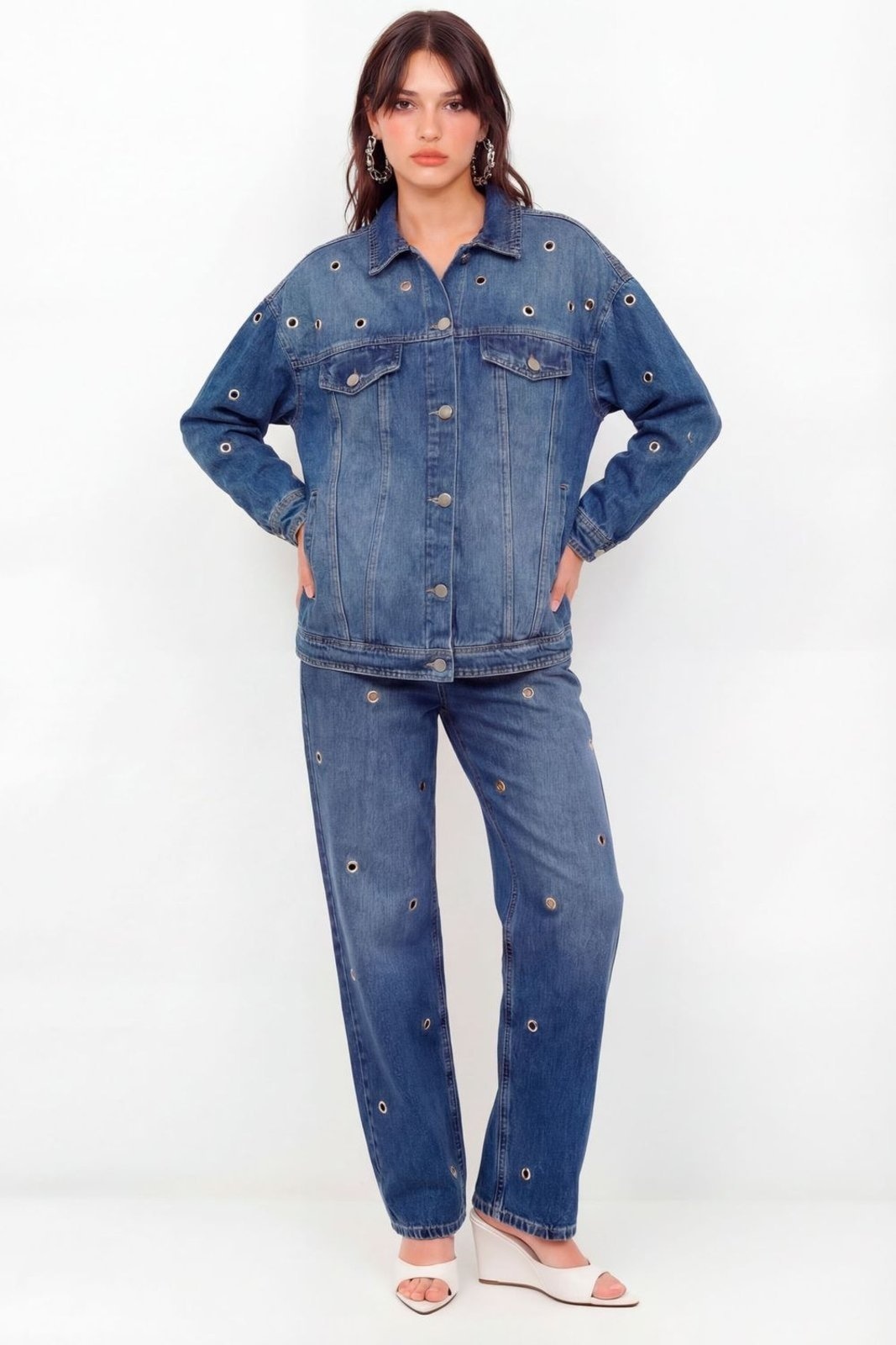 Imagem principal Jaqueta com Ilhós Feminino Inblanche jeans