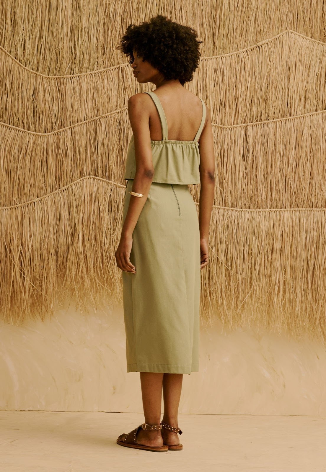 Imagem principal Saia Midi Lisa Lápis com Ponta CaCay verde