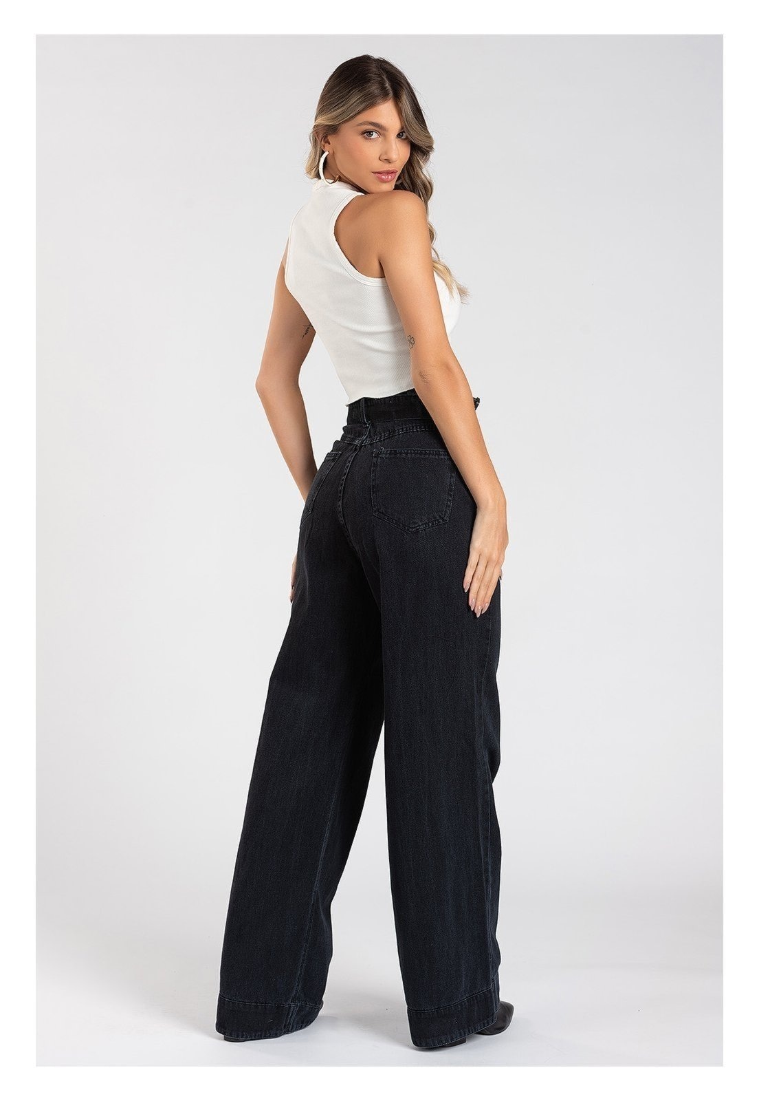 Imagem principal Calça Jeans Wide Leg Judy c/ Cinto Removível NEW DENIM preto