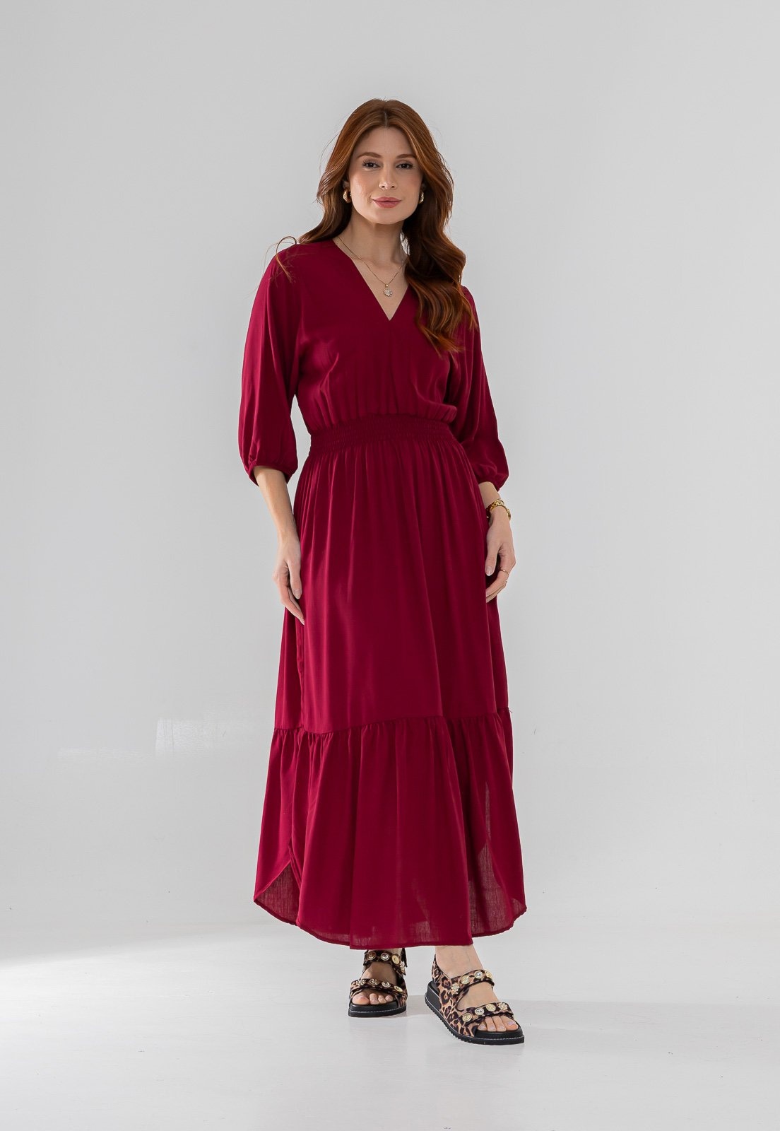 Imagem principal Vestido Aura Joana Viscolinho Liso Aura vinho