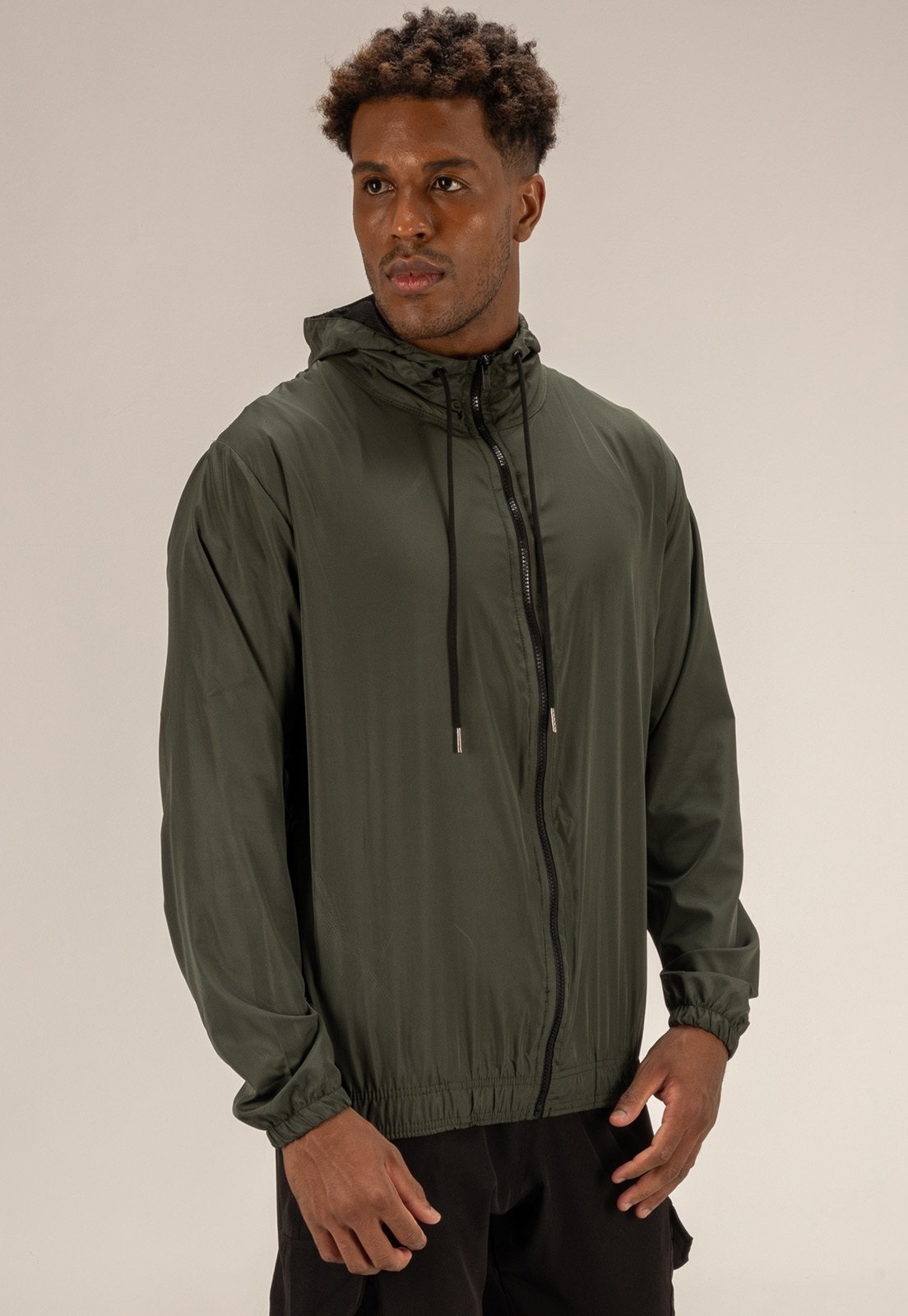 Imagem principal Corta Vento Masculino Classic Treino Com Capuz Dulk verde/verde militar verde