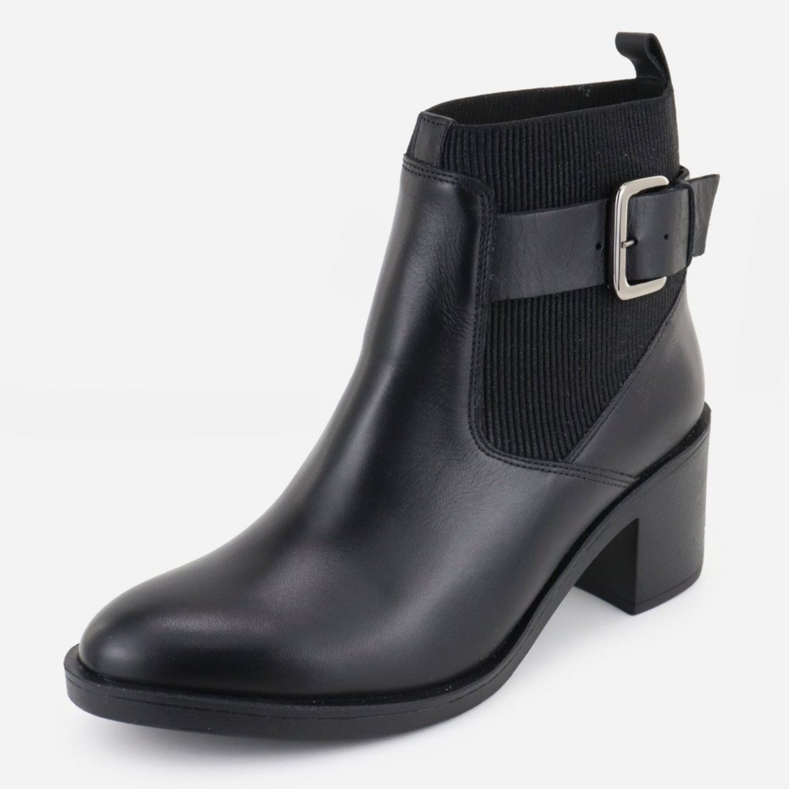 Imagem principal Bota em Couro Chelsea Cano Curto Fivelas Lisa Maria Paula Conforto MARIA PAULA preto