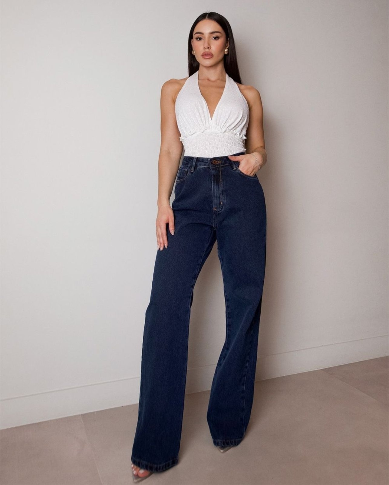 Imagem principal Calça Jeans Wide Leg Feminina Cintura Alta Básica Algodão 29000 Black Blue Consciência jeans black