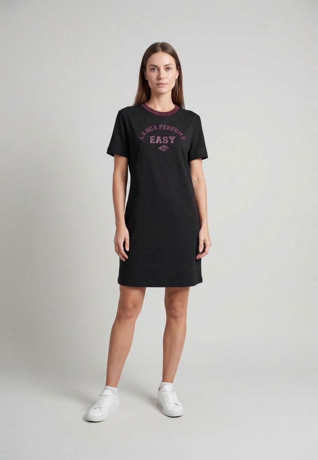 Imagem principal Vestido Feminino Lança Perfume Estampa Easy Lança Perfume preto