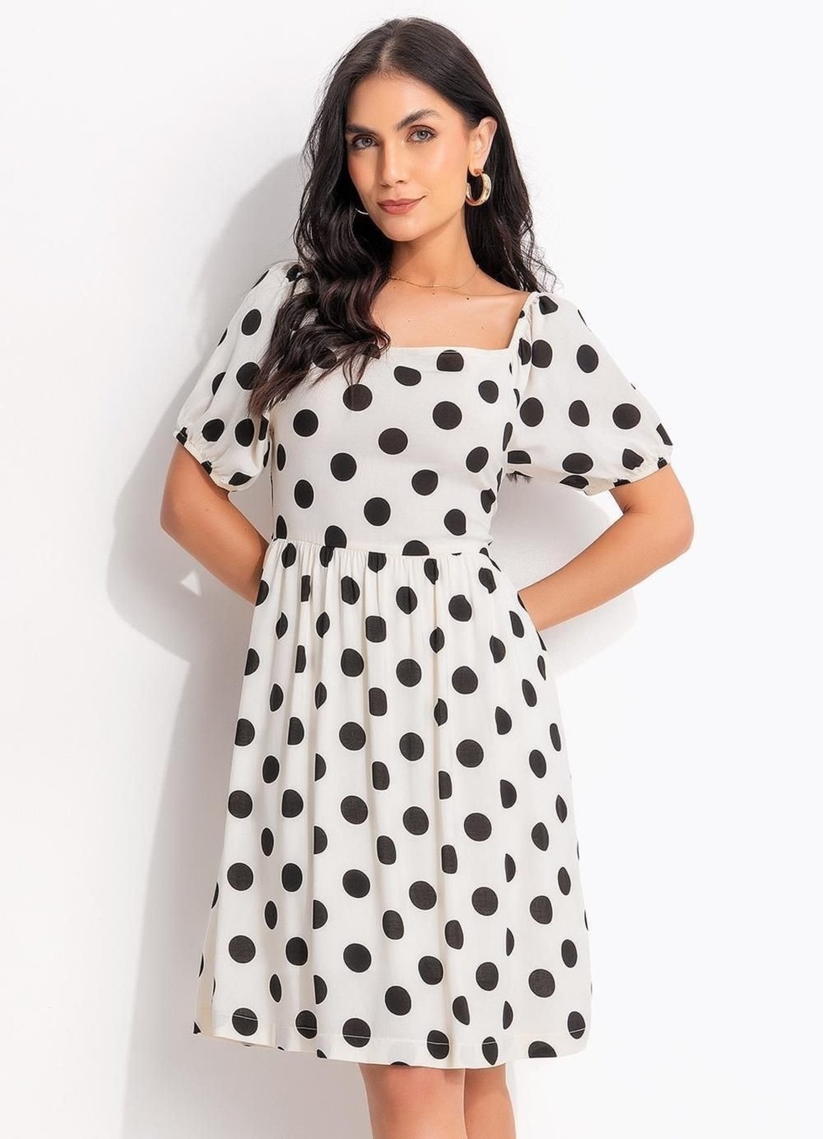 Imagem principal Vestido Em Viscose Plana Quintess Poá Off White Quintess branco white