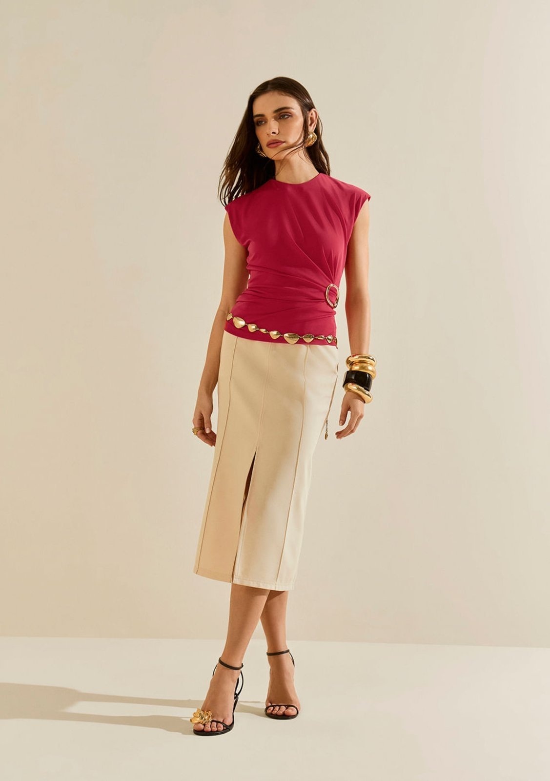 Imagem principal Saia Morena Rosa Lápis Alta Midi Bege Morena Rosa bege rosa