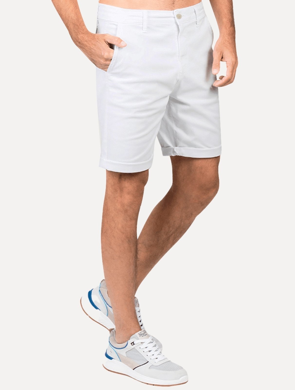 Imagem principal Bermuda Original Penguin Masculina Sarja Chino Elastano Branca Original Penguin branco