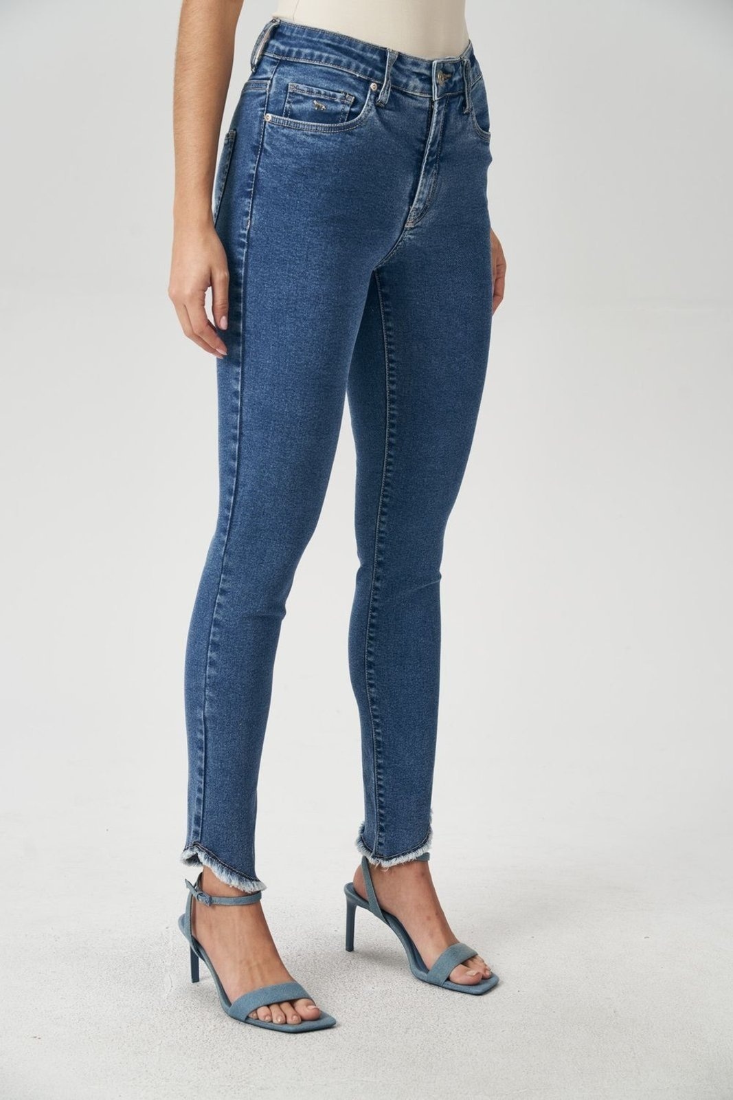 Imagem principal Calça Skinny Barra Desfiada Feminina Acostamento ACT FEMININO jeans