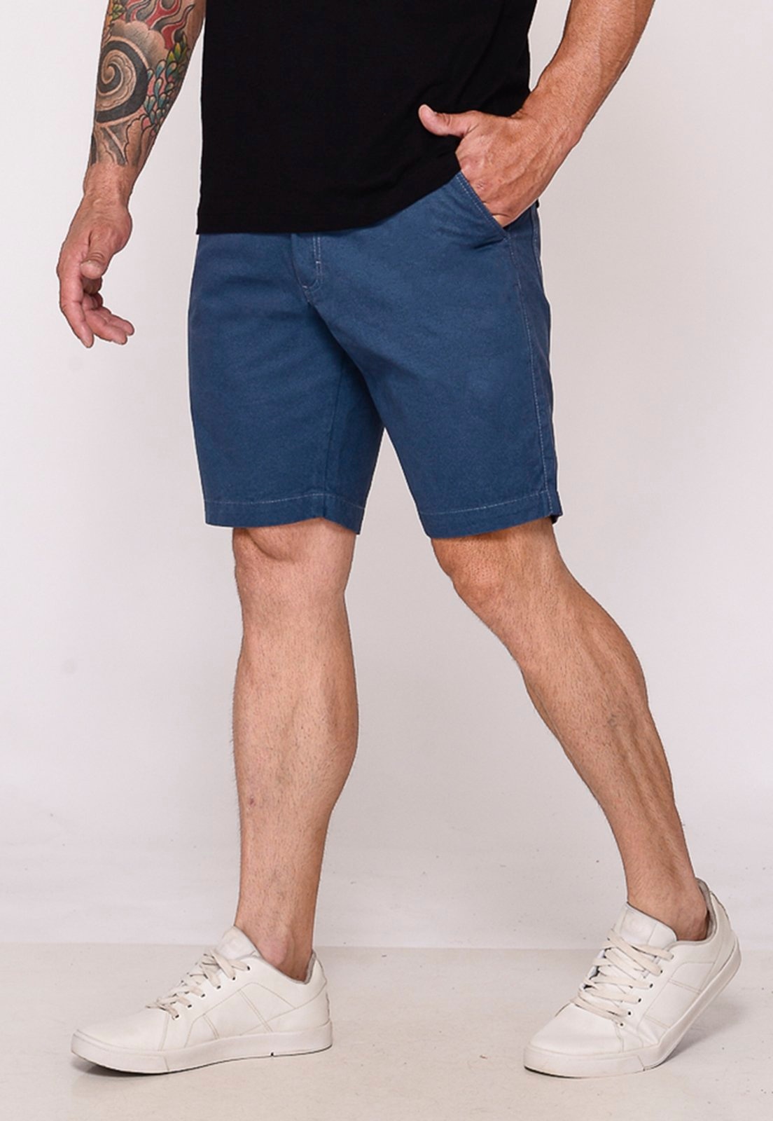 Imagem principal Bermuda Masculina Sarja Chino Casual Confortável Algodão Bolso-Faca Petroleo Macaw azul/azul marinho