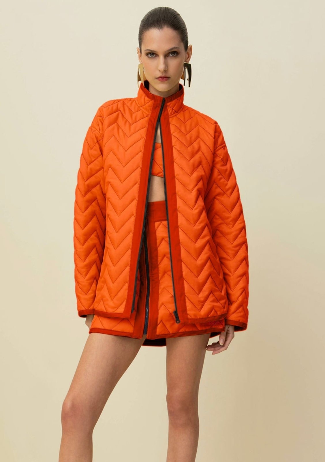 Imagem principal Saia Morena Rosa Mini Reta Detalhe Zíper Cinza Morena Rosa cinza rosa