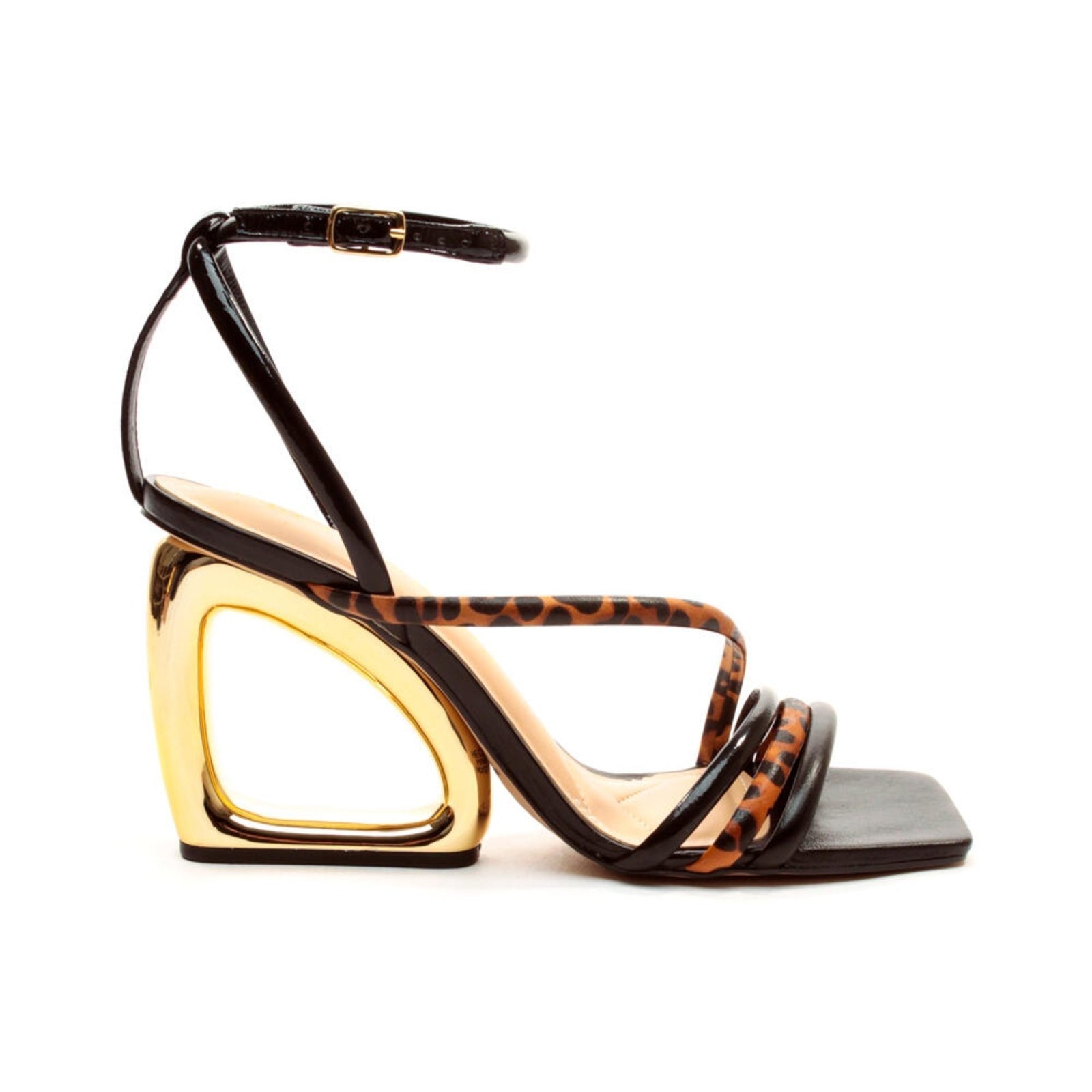 Imagem principal Sandália Salto Alto Vazado Cecconello 224 Cecconello preto