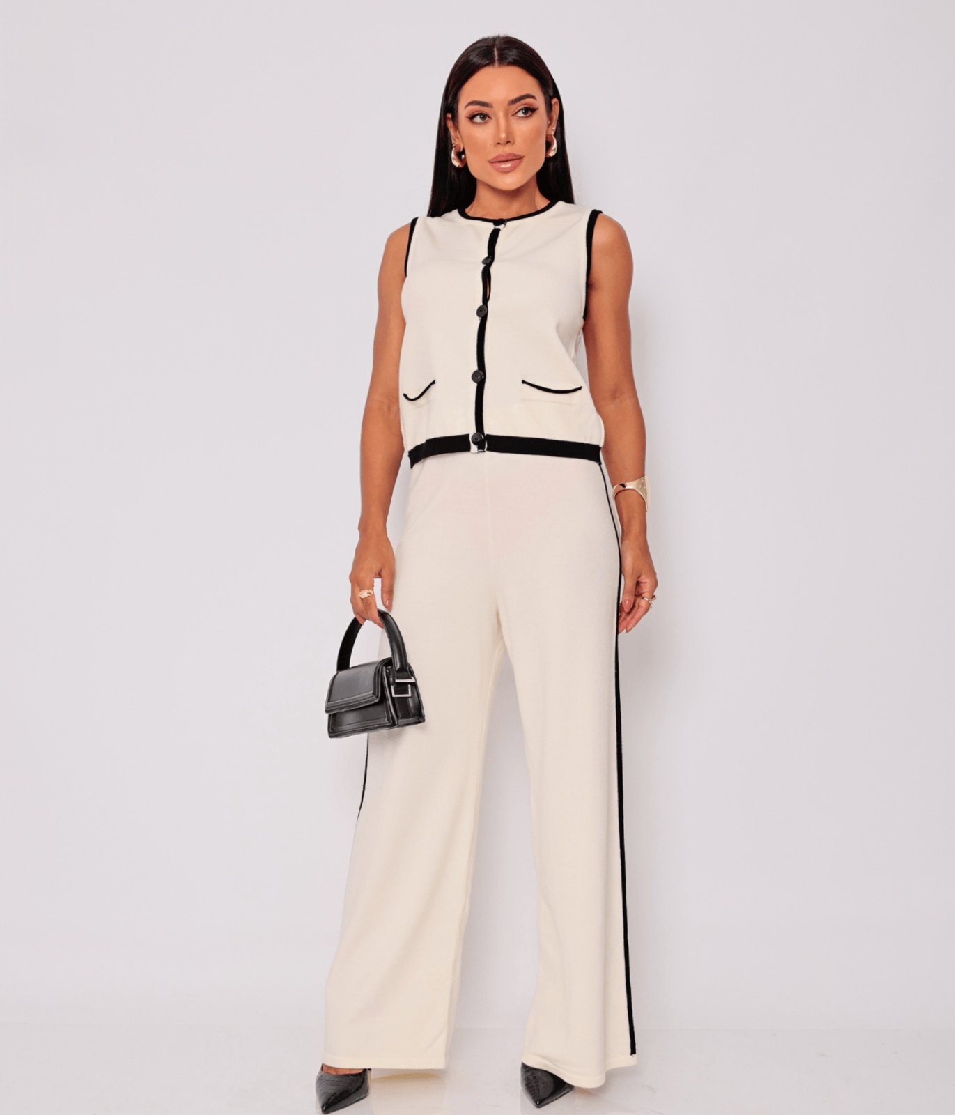 Imagem principal Conjunto Cherry Line Duas Peças Colete Botão Calça Tricô Off White E Preto Cherry Line off-white/preto white