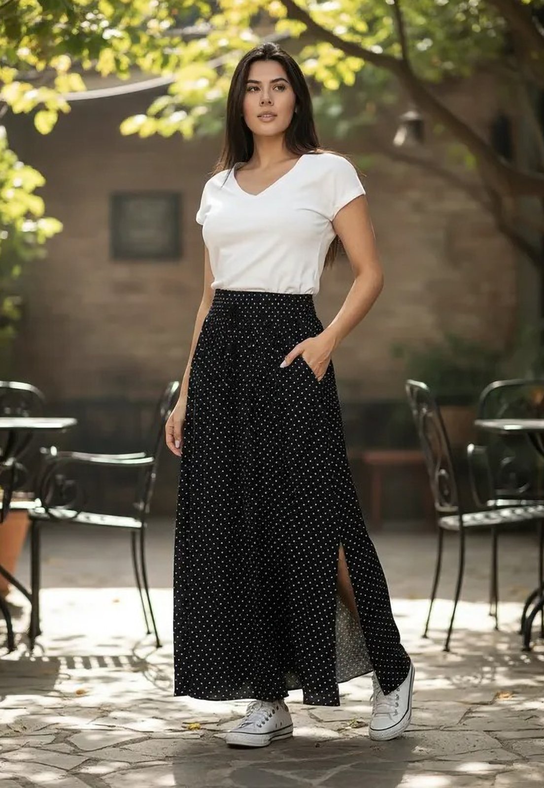 Imagem principal Saia Cabanafree Longa Viscose Preta Poá Cabanafree estampado